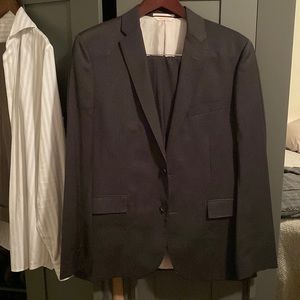 Brooks Brothers Red Fleece Charcoal Wool Grey Suit 42R Jacket & 34/32 Trousers